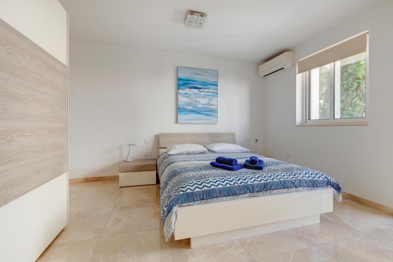 Marvellous 3Br Apartment In Central St Julians Saint Julian's Dış mekan fotoğraf